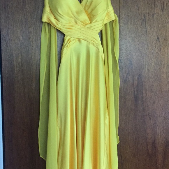 Yellow prom dress! - Picture 2 of 5